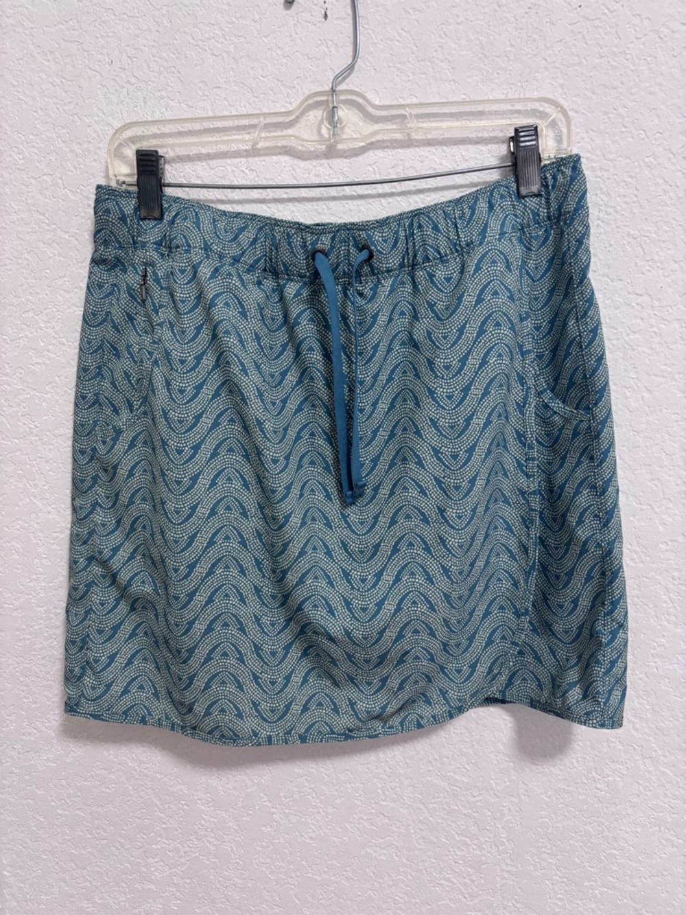 Patagonia womens fleetwith skort